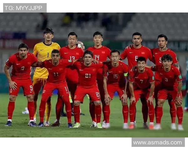 红灯笼足球明星赛盛大开启聚焦明星球员展现激情与友谊的精彩对决